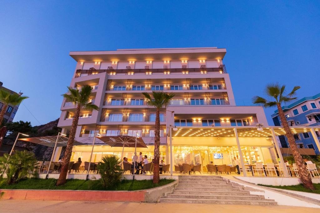 AMR Hotel - Durres